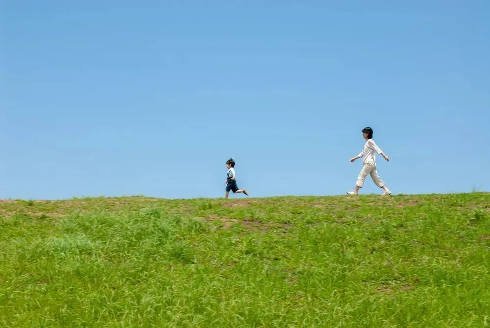 精选：数字化转型的本质、路径、阶段和挑战